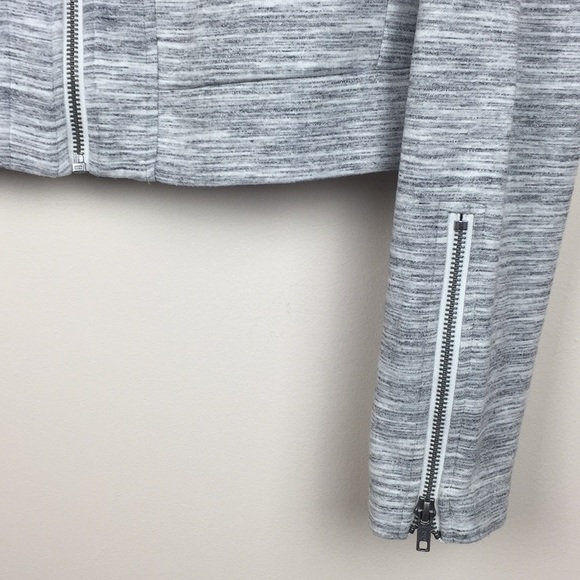 Fabletics - Magnolia Semi-Cropped Length Jacket - Picture 5 of 8